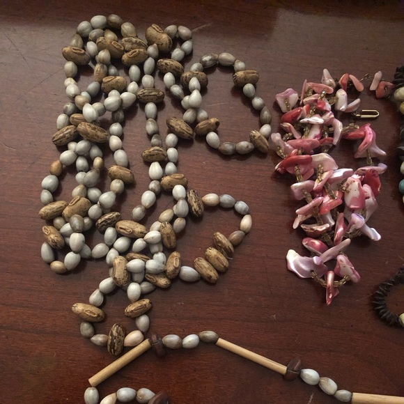 Costume long necklaces - Picture 3 of 3